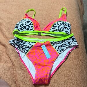 Popvil Neon Pink & Black Leopard Print Women's Bikini Set